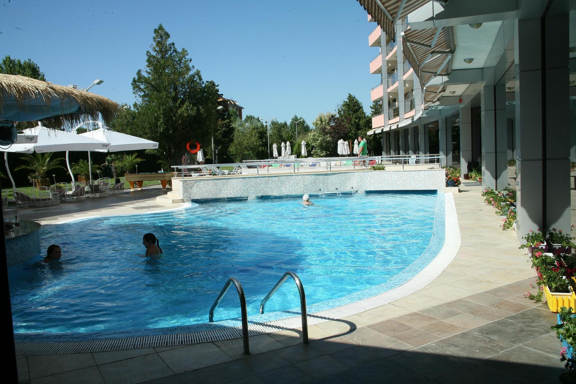 Flamingo Hotel Sunny Beach Exterior foto